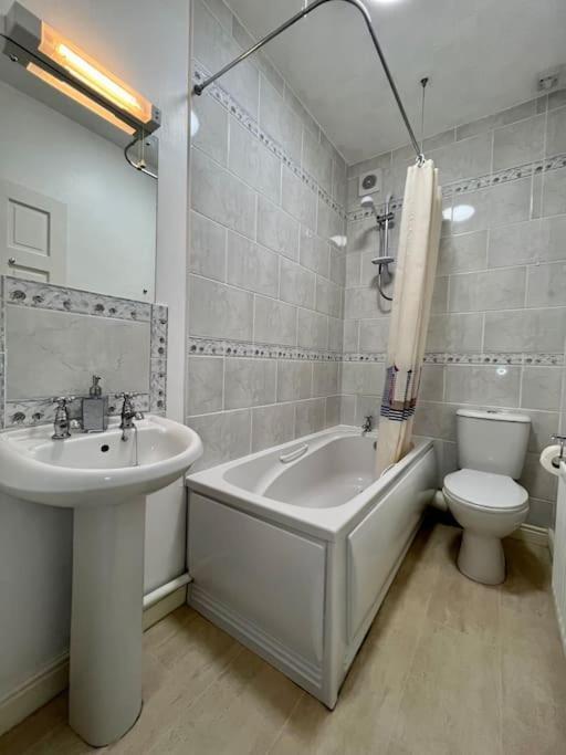 Scoresby Escape - Whitby Holiday Home Dış mekan fotoğraf